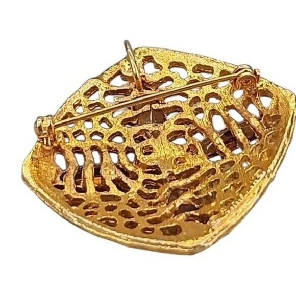 Gold Tone Sand Dollar Brooch Pendant Brown Amber Marquise Glass Open Work SHP - Picture 5 of 5